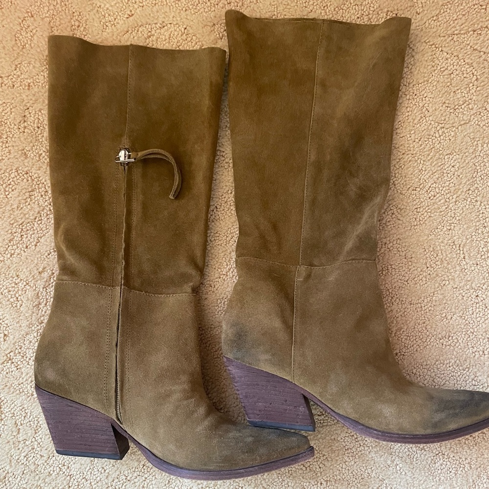 Suede Colo Slouchy Western Boots - Tan